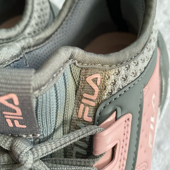 Fila Running Shoes (size 8) - Picture 11 of 12